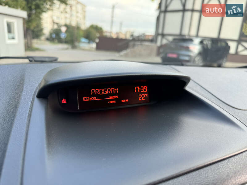 Хетчбек Renault Clio 2008 в Рівному