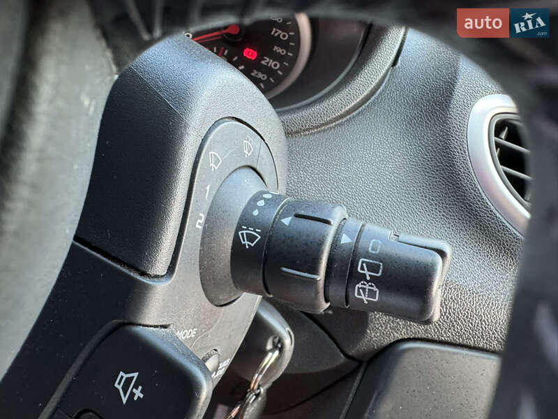 Хетчбек Renault Clio 2008 в Рівному