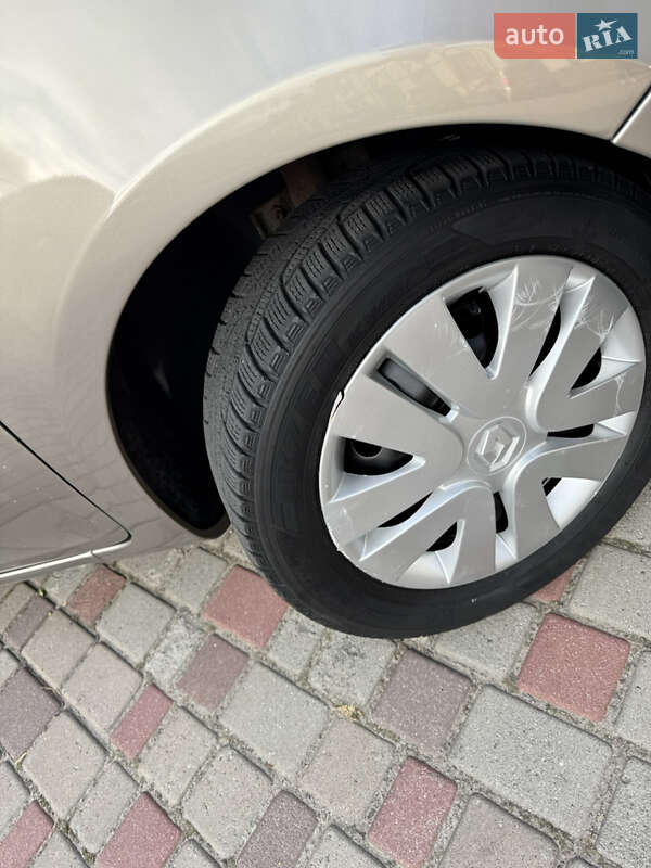 Хетчбек Renault Clio 2008 в Рівному