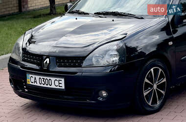 Седан Renault Clio 2006 в 