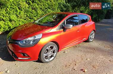 Хэтчбек Renault Clio 2015 в 