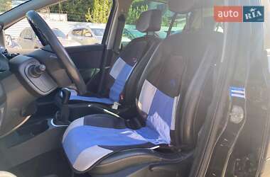 Хэтчбек Renault Clio 2007 в 