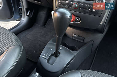 Универсал Renault Clio 2009 в 