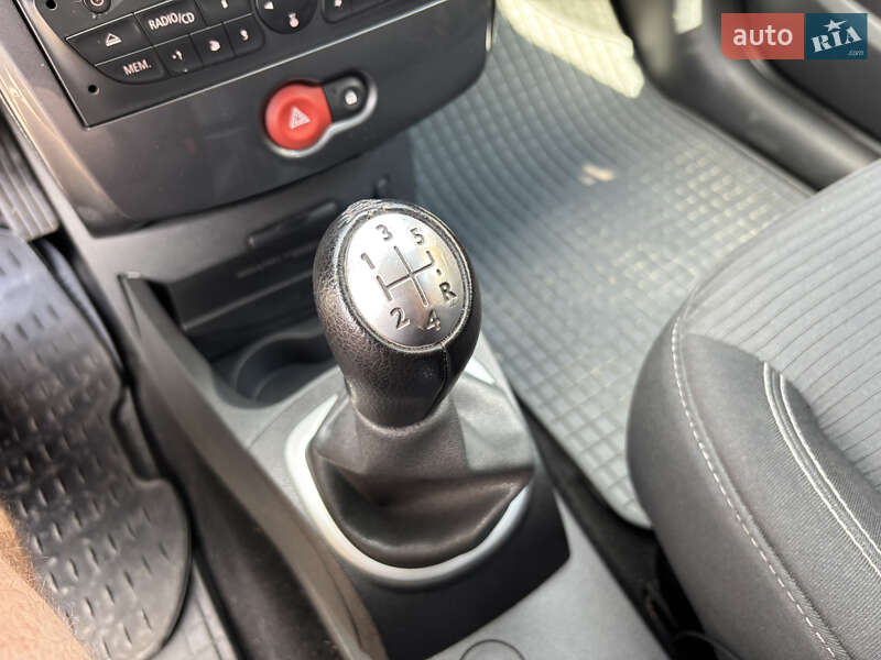 Универсал Renault Clio 2012 в Львове