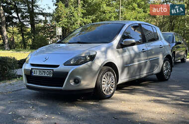 Renault Clio 2011