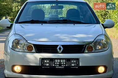 Седан Renault Clio 2012 в 