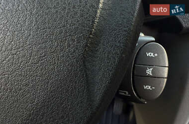 Седан Renault Clio 2012 в 