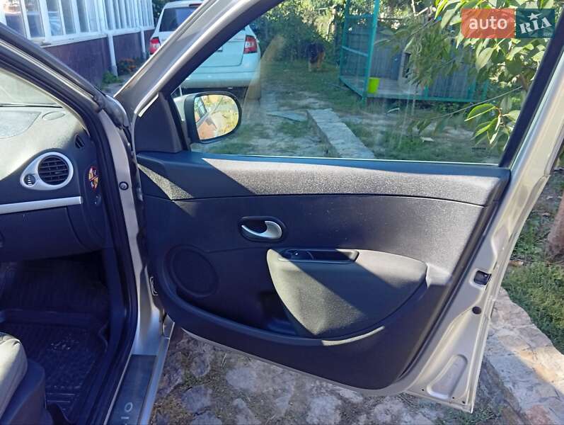 Универсал Renault Clio 2010 в Виннице фото 13 Универсал Renault Clio 2010 в Виннице