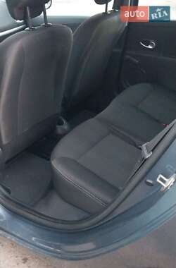 Универсал Renault Clio 2011 в 
