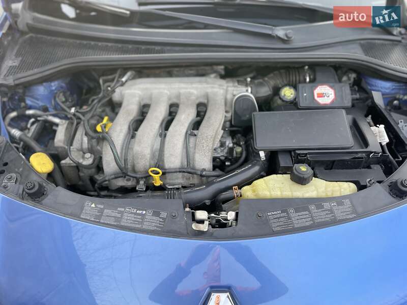 Хетчбек Renault Clio 2009 в Києві фото 8 Хетчбек Renault Clio 2009 в Києві