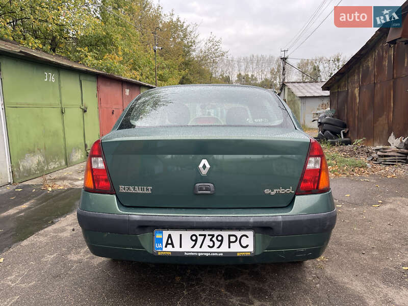 Хэтчбек Renault Clio 2003 в Киеве
