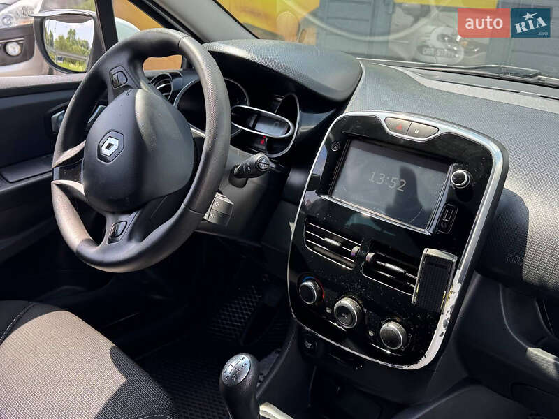 Универсал Renault Clio 2015 в Стрые