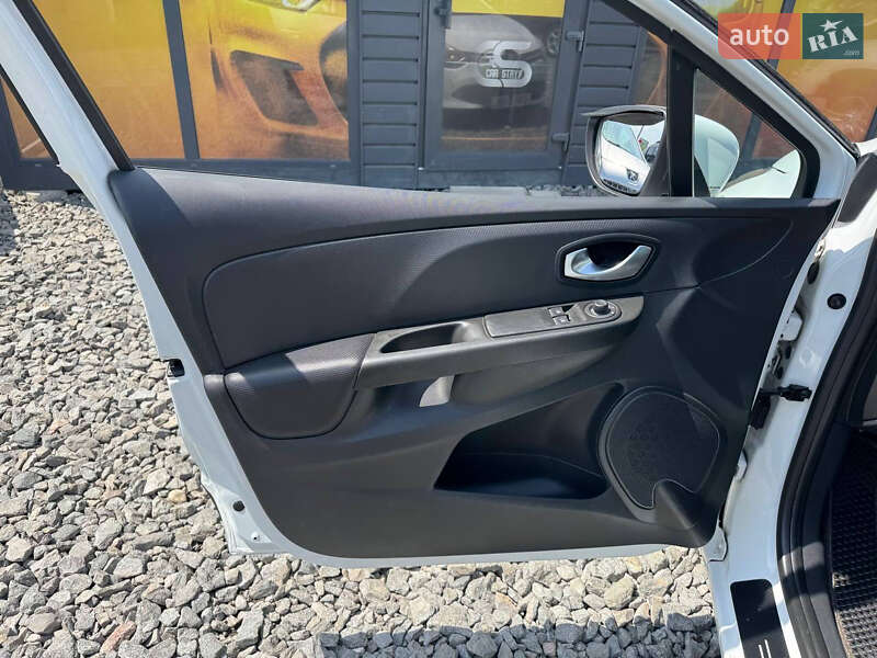 Универсал Renault Clio 2015 в Стрые