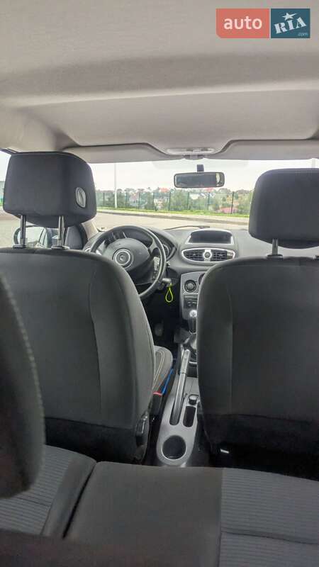 Універсал Renault Clio 2012 в Рівному