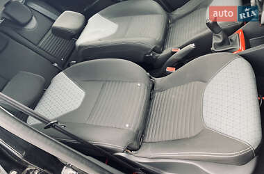 Хетчбек Renault Clio 2014 в 