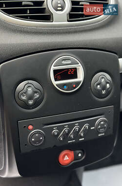 Универсал Renault Clio 2008 в 