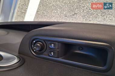 Универсал Renault Clio 2010 в 