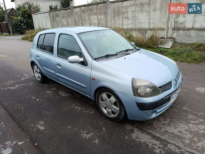 Renault Clio 2002