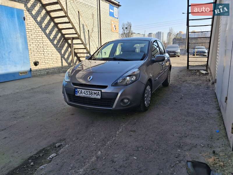 Renault Clio 2011