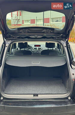 Универсал Renault Clio 2010 в 
