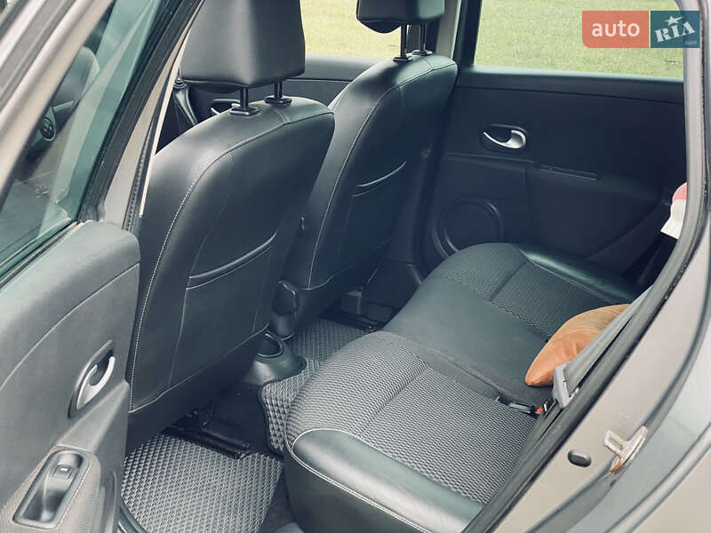 Универсал Renault Clio 2010 в Борисполе