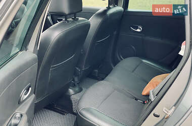 Универсал Renault Clio 2010 в 