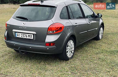 Универсал Renault Clio 2010 в 