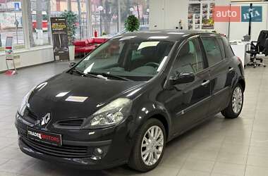 Хэтчбек Renault Clio 2007 в 
