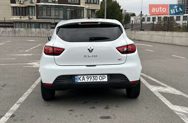 Хэтчбек Renault Clio 2015 в 