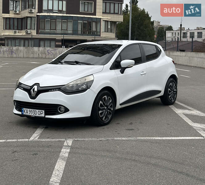 Хэтчбек Renault Clio 2015 в Киеве