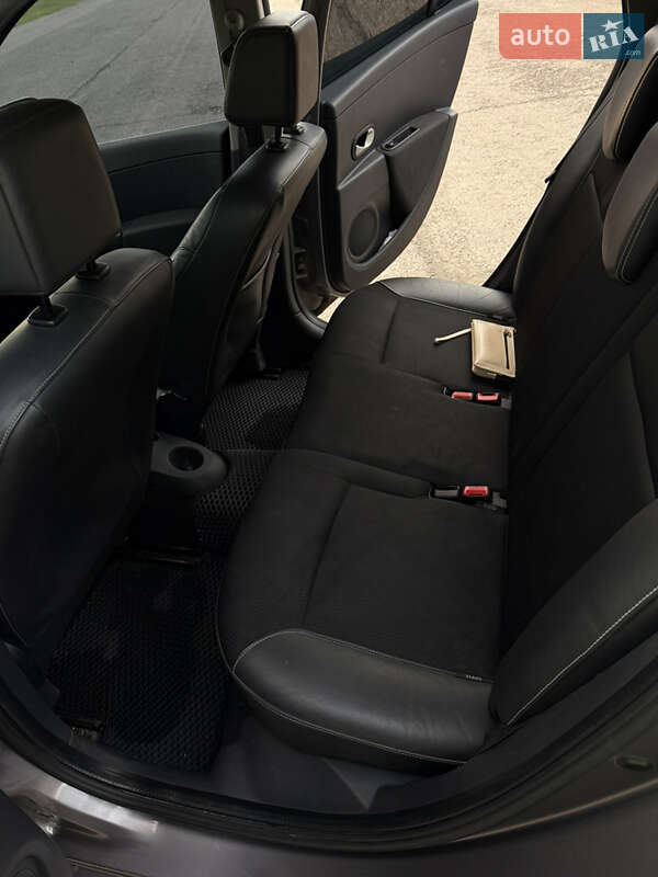 Универсал Renault Clio 2008 в Ровно фото 23 Универсал Renault Clio 2008 в Ровно
