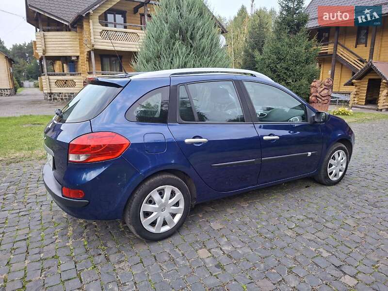 Универсал Renault Clio 2008 в Ровно