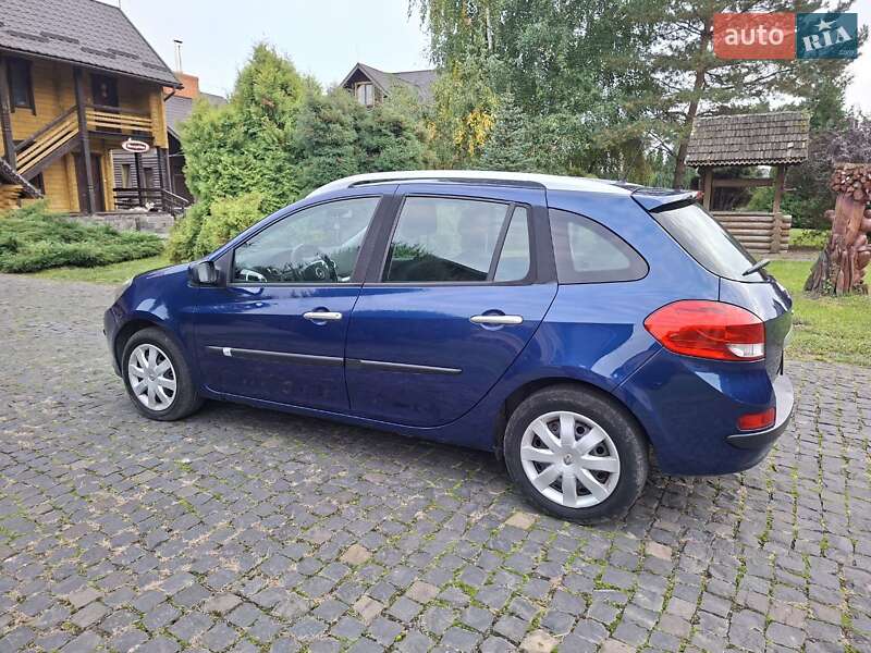Универсал Renault Clio 2008 в Ровно