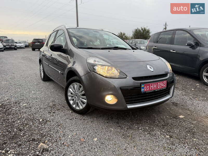 Универсал Renault Clio 2011 в Ровно фото 2 Универсал Renault Clio 2011 в Ровно