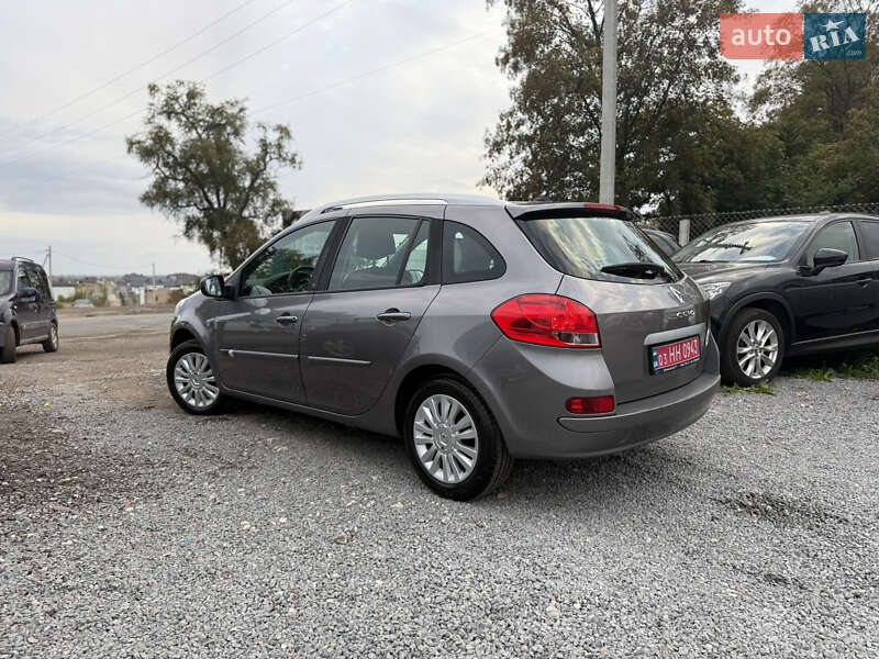 Универсал Renault Clio 2011 в Ровно фото 3 Универсал Renault Clio 2011 в Ровно
