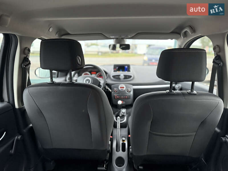 Универсал Renault Clio 2011 в Ровно фото 27 Универсал Renault Clio 2011 в Ровно
