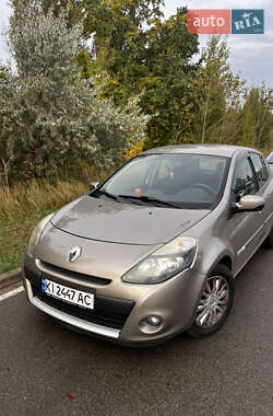 Хэтчбек Renault Clio 2010 в Киеве