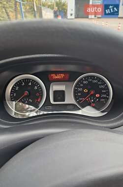 Универсал Renault Clio 2011 в 
