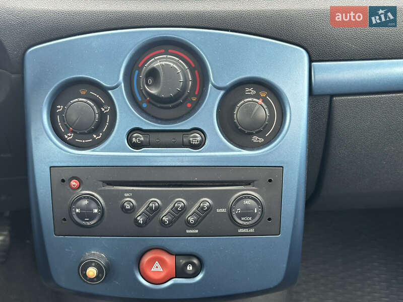Хэтчбек Renault Clio 2009 в Ровно