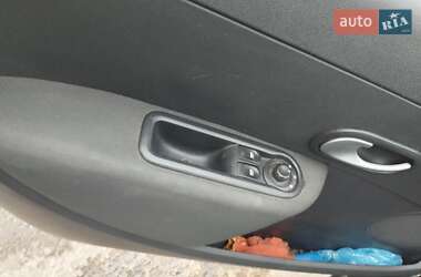 Универсал Renault Clio 2010 в 