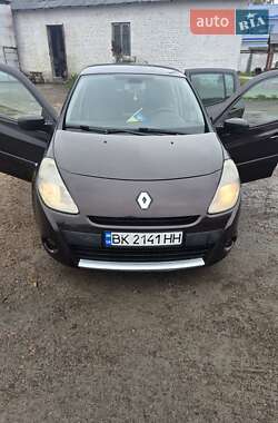Хетчбек Renault Clio 2011 в Рівному