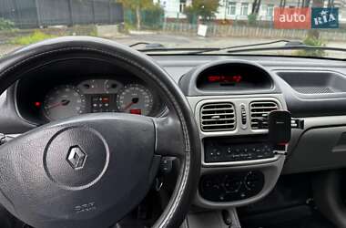 Седан Renault Clio 2006 в 