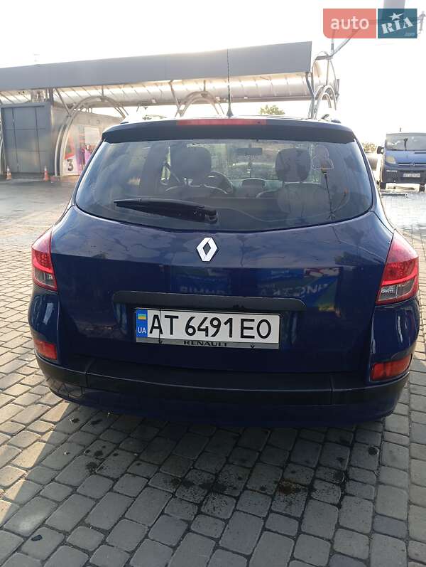 Универсал Renault Clio 2008 в Ивано-Франковске