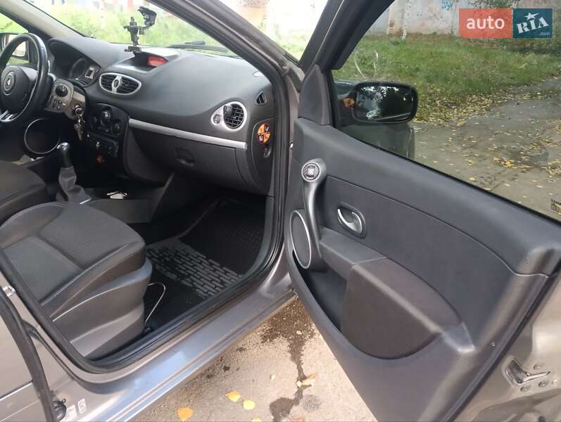 Універсал Renault Clio 2009 в Вінниці фото 4 Універсал Renault Clio 2009 в Вінниці