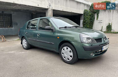 Хетчбек Renault Clio 2006 в 