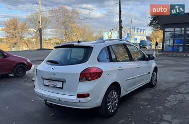 Універсал Renault Clio 2011 в 