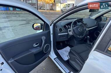 Універсал Renault Clio 2011 в 