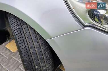 Хетчбек Renault Clio 2010 в 