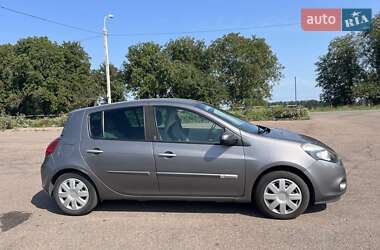 Хэтчбек Renault Clio 2011 в Бердичеве