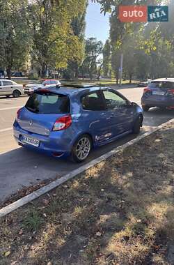 Хэтчбек Renault Clio 2009 в 